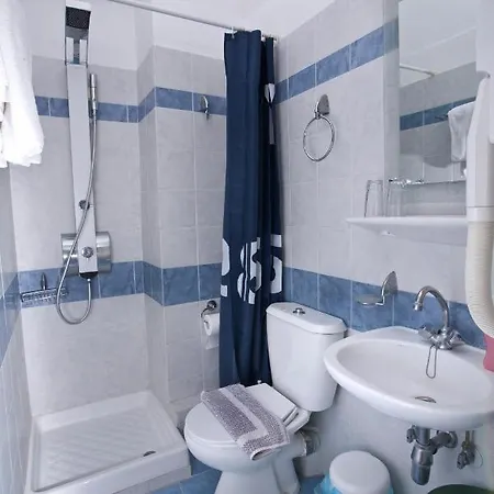 Hotel Loutraki 2* Loutraki (Corinthia)