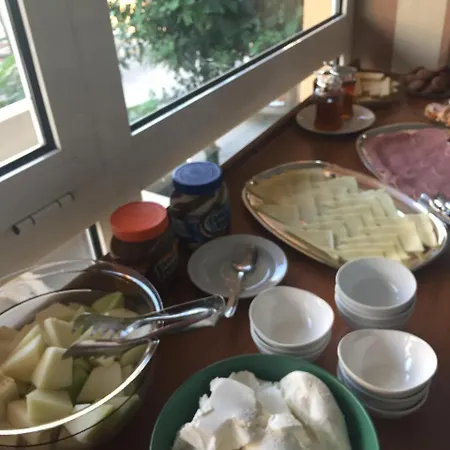 酒店 鲁特拉齐酒店 2*