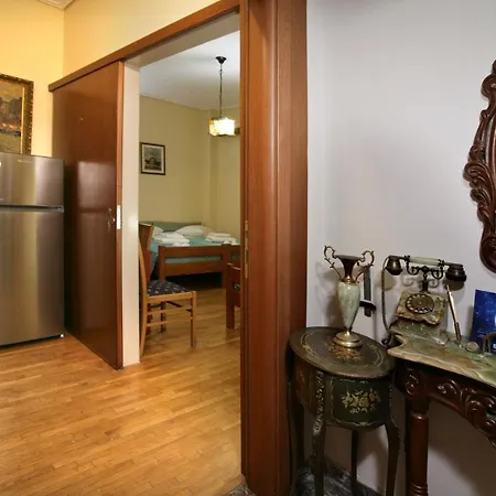 Hotel Loutraki Ξενοδοχείο Λουτράκι