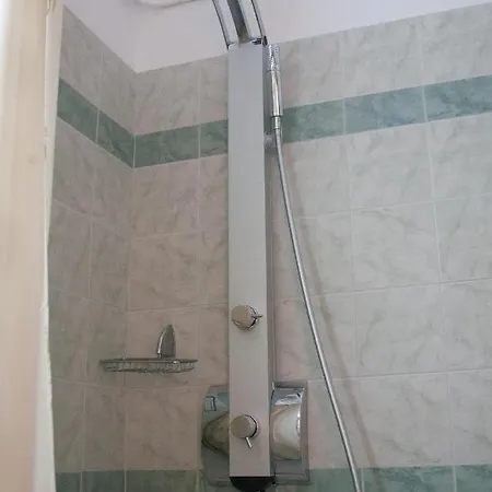 Hotel Loutraki 2* Loutraki (Corinthia)